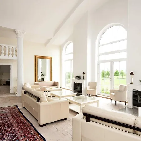 Luxury Retreat By Asbolholm Prázdninový dům