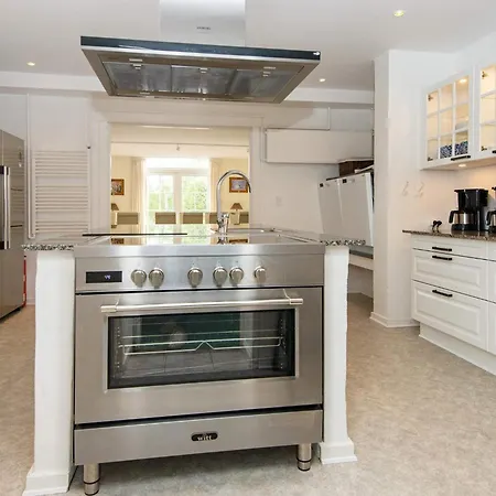 Luxury Retreat By Asbolholm *
